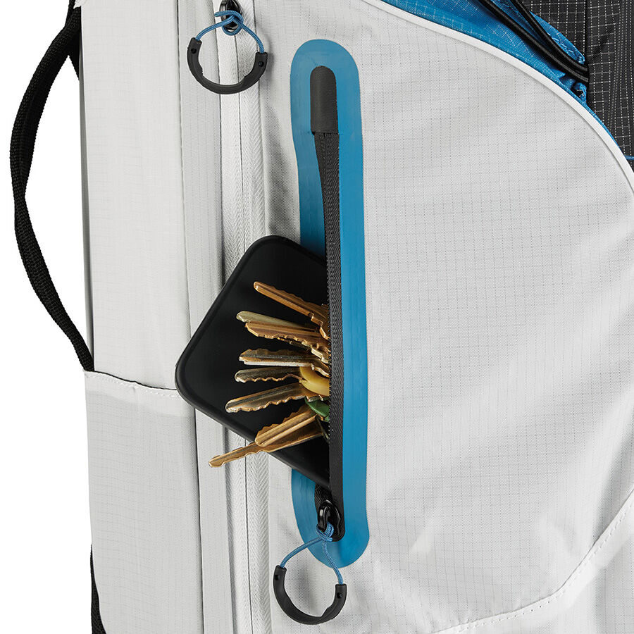 FlexTech Super Lite Stand Bag | TaylorMade