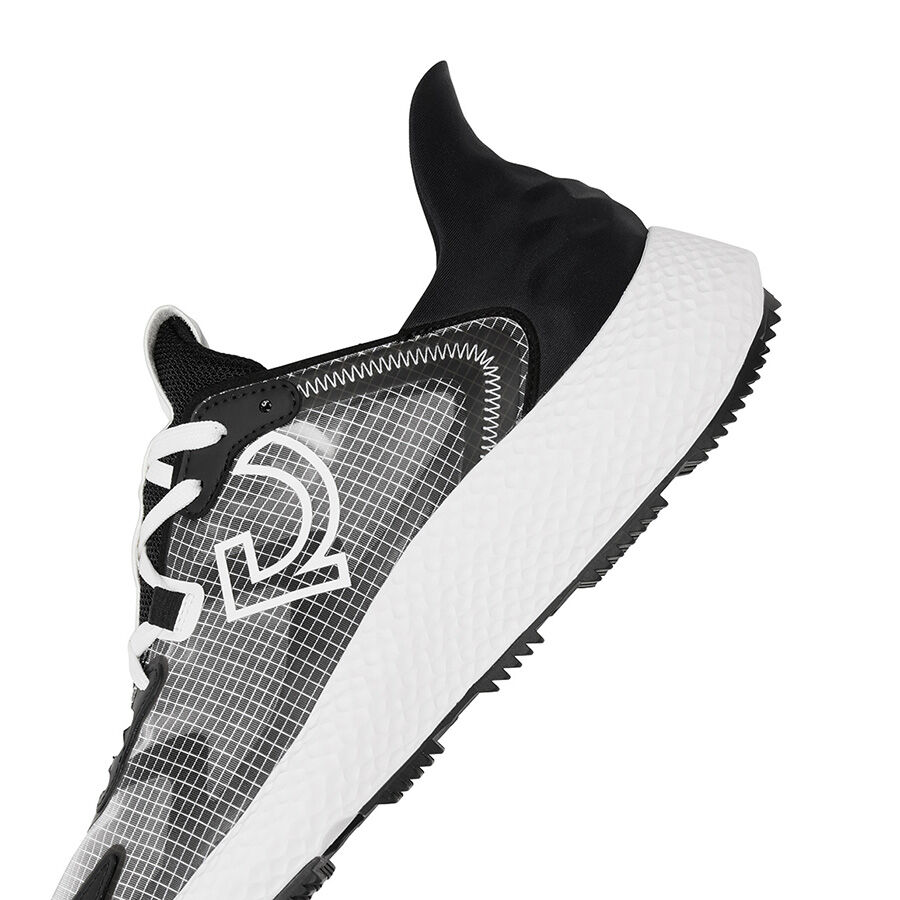 MG4x2 Cross Trainer | TaylorMade