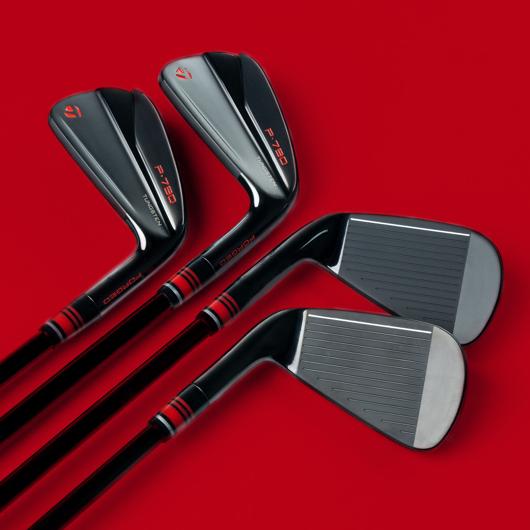 P790 Phantom Black Prism | Red | TaylorMade
