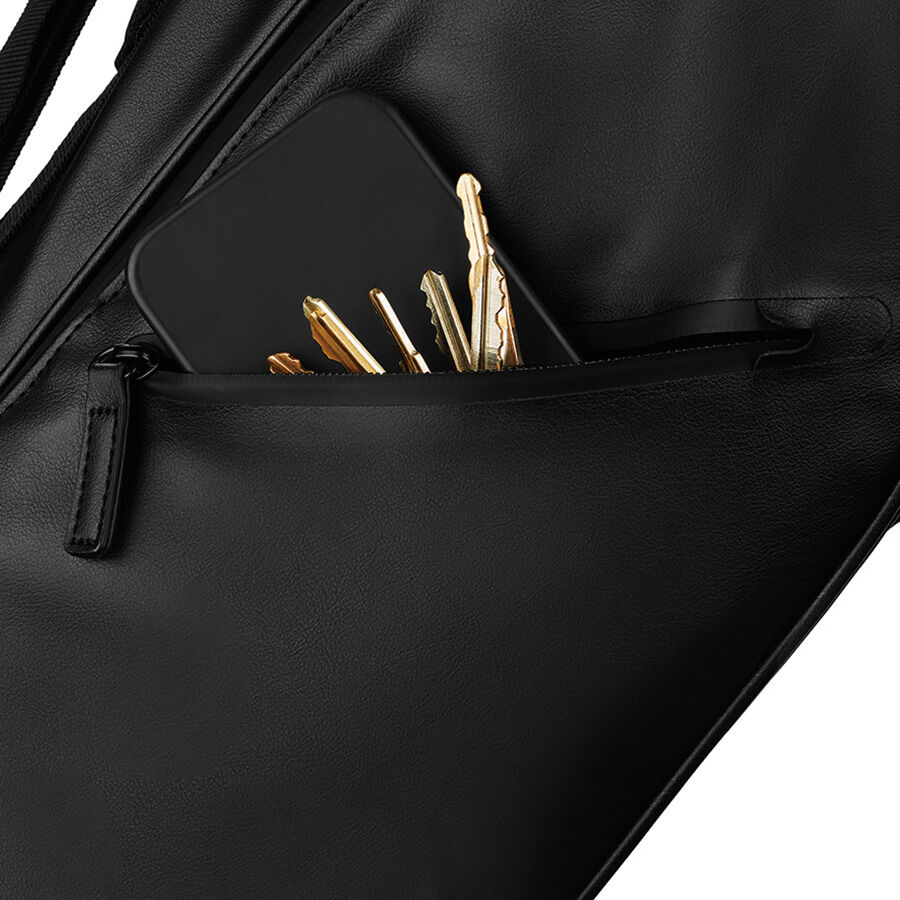 FlexTech Carry Premium Stand Bag | TaylorMade