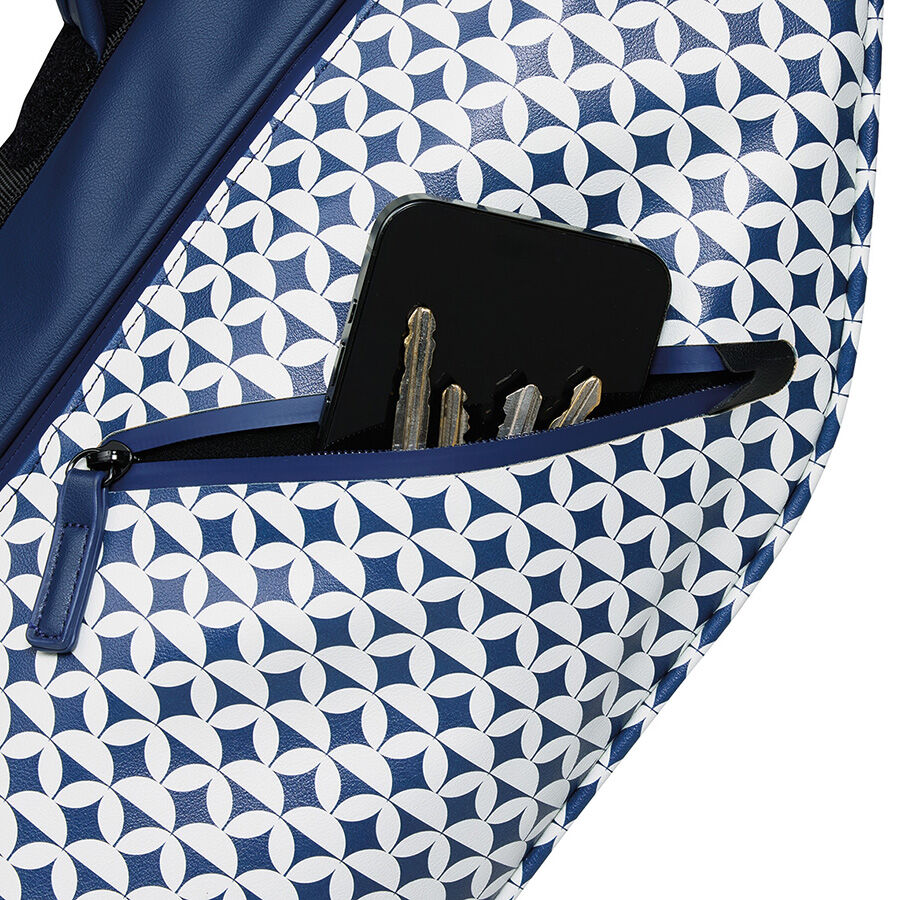 FlexTech Carry Premium Stand Bag | TaylorMade