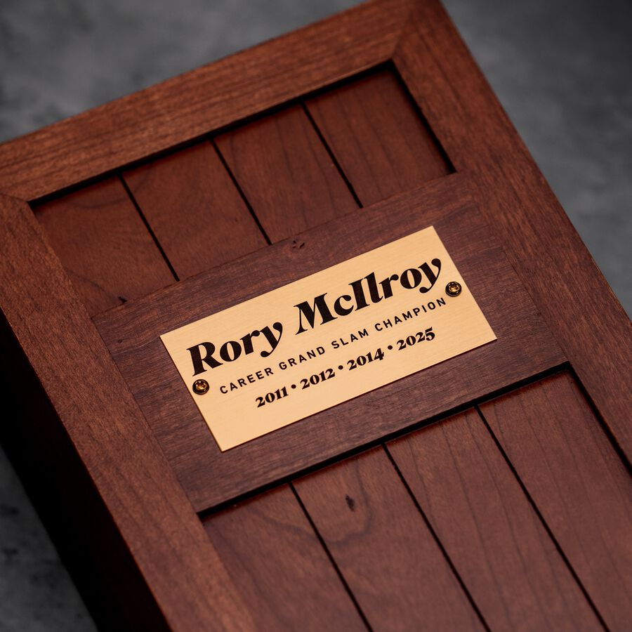 Rory Commemorative Locker 世界限定277個 RORS Commemorative Locker | TaylorMade