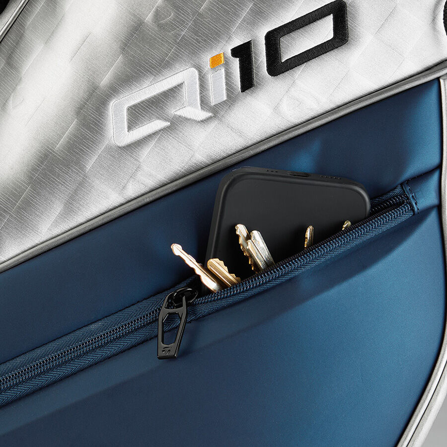 Qi10 Tour Stand Bag