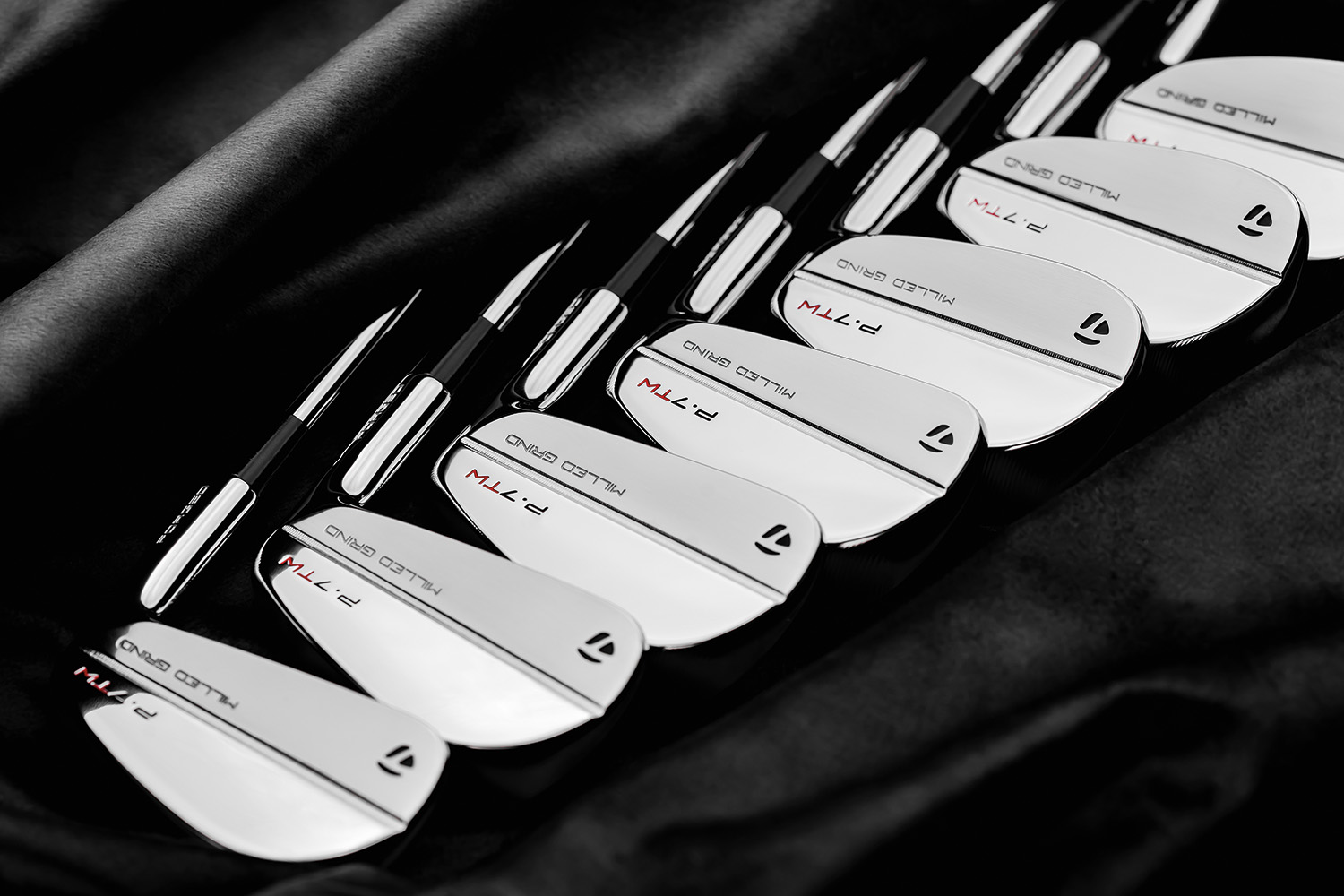 TaylorMade P7TW 8本 ダイナミックTour issue TaylorMade P7TW Custom Fit Irons - Golf USA