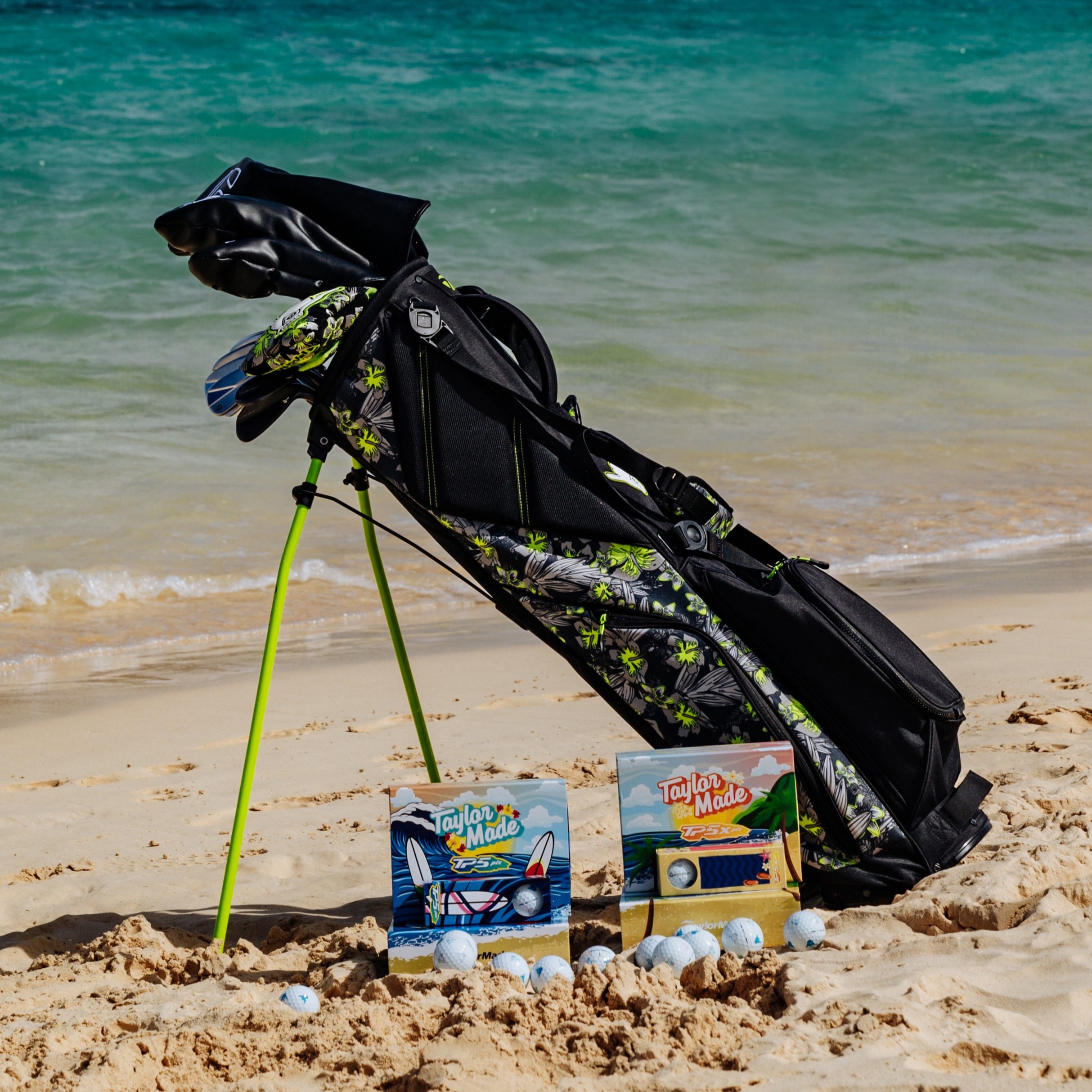 ☆【TAYLORMADE】☆ 花柄ポロシャツ とネイビースカートのセットアップ☆ 高身長 ネットクロスぼかし花柄プリントフレアスカート（トール